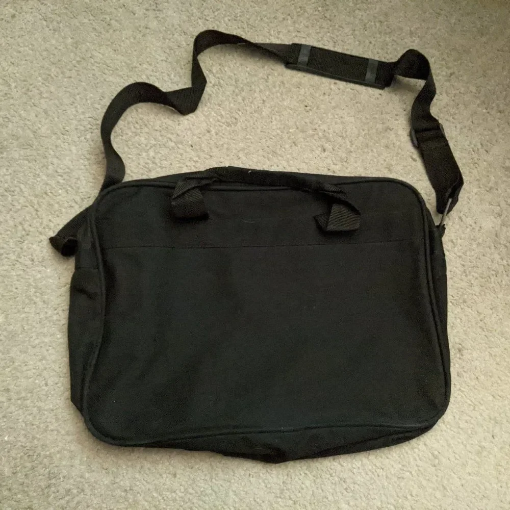 Abiogen Pharma Spa Laptop Bag💥PRICE DROP💥